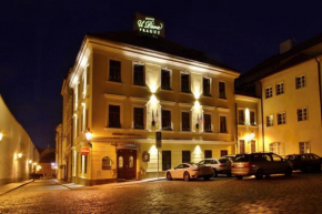 Отель U Páva  Прага